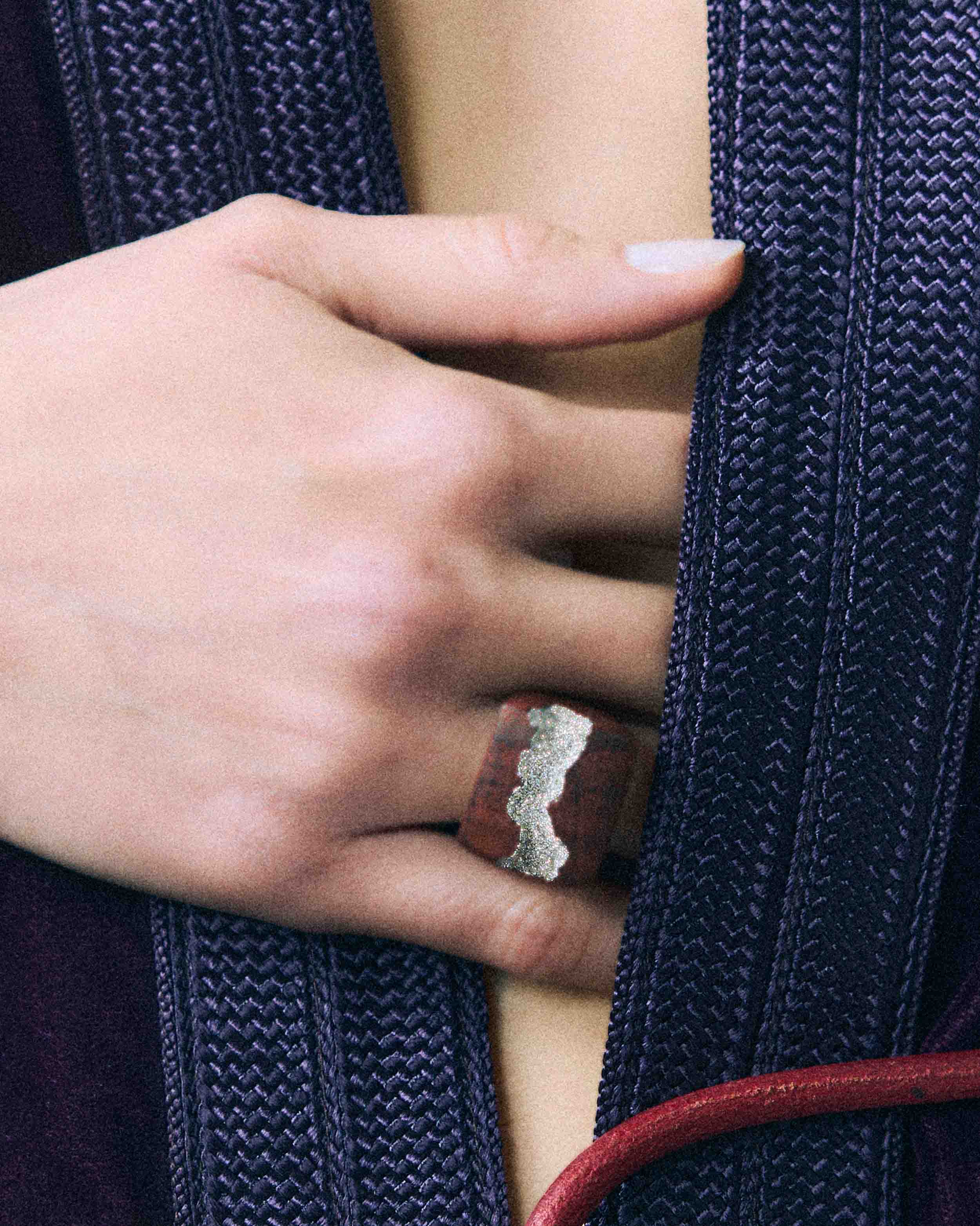 Ring / Rosewood / Diamond Dust