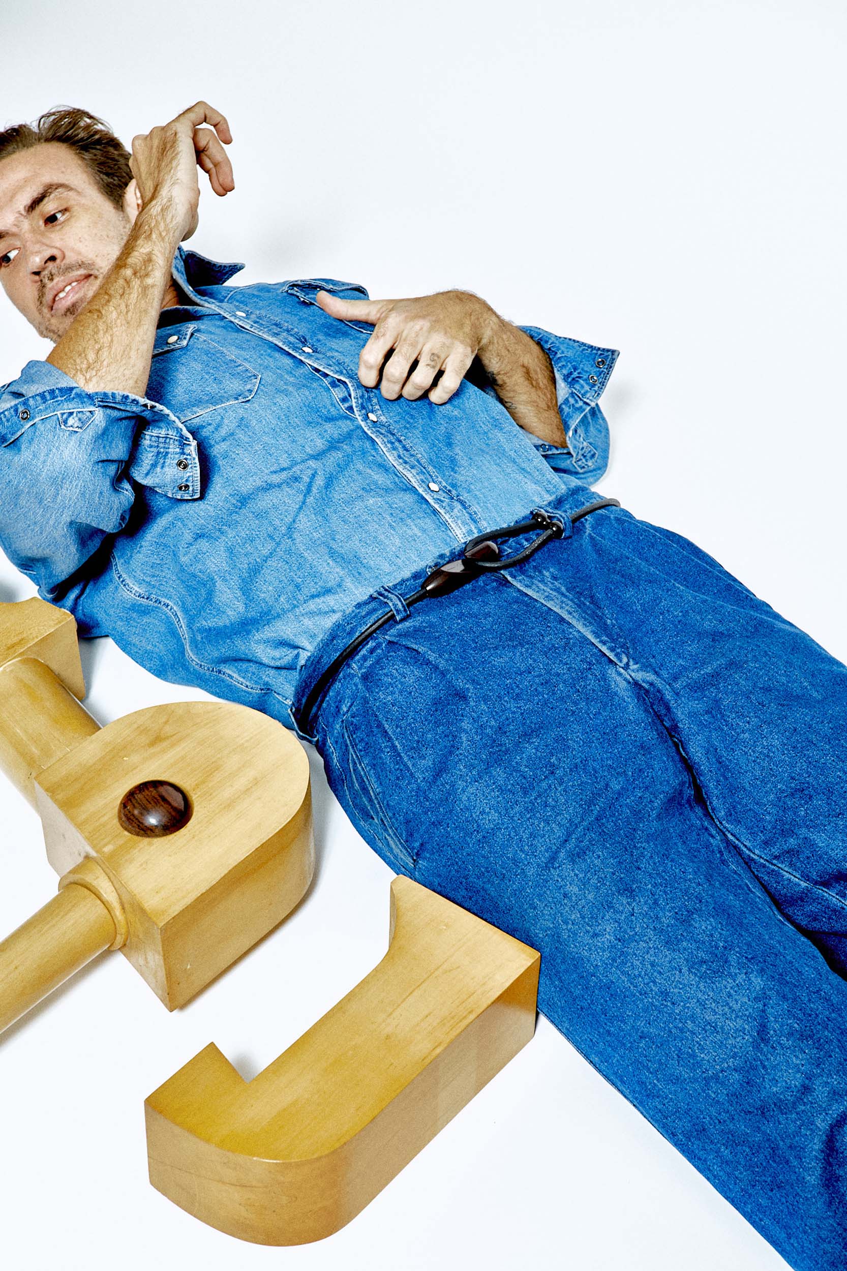 Cintura Gancio / Legno di ebano / Cuoio nero