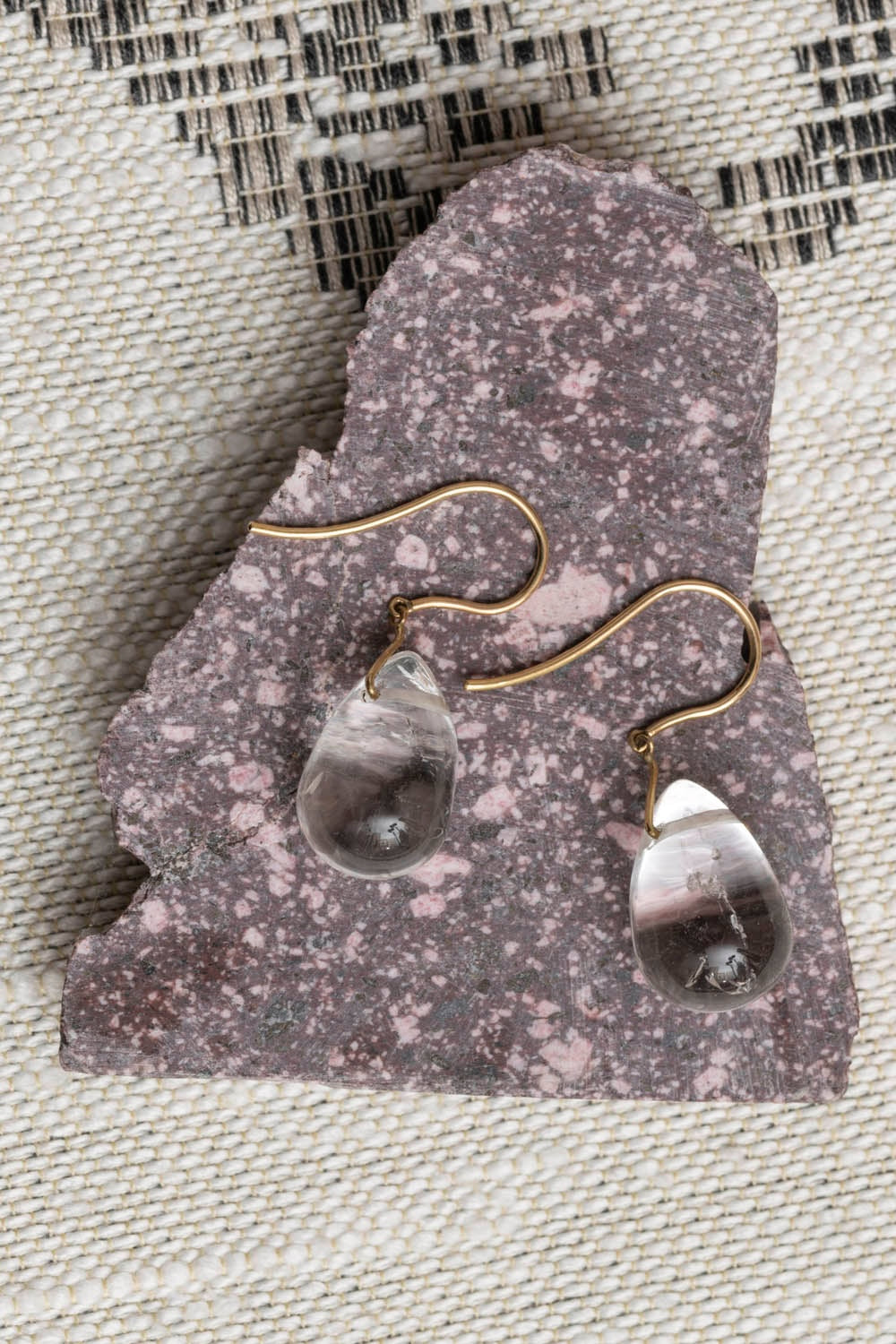 Orecchini Goccia • Oro 18kt • Collezione Archivio