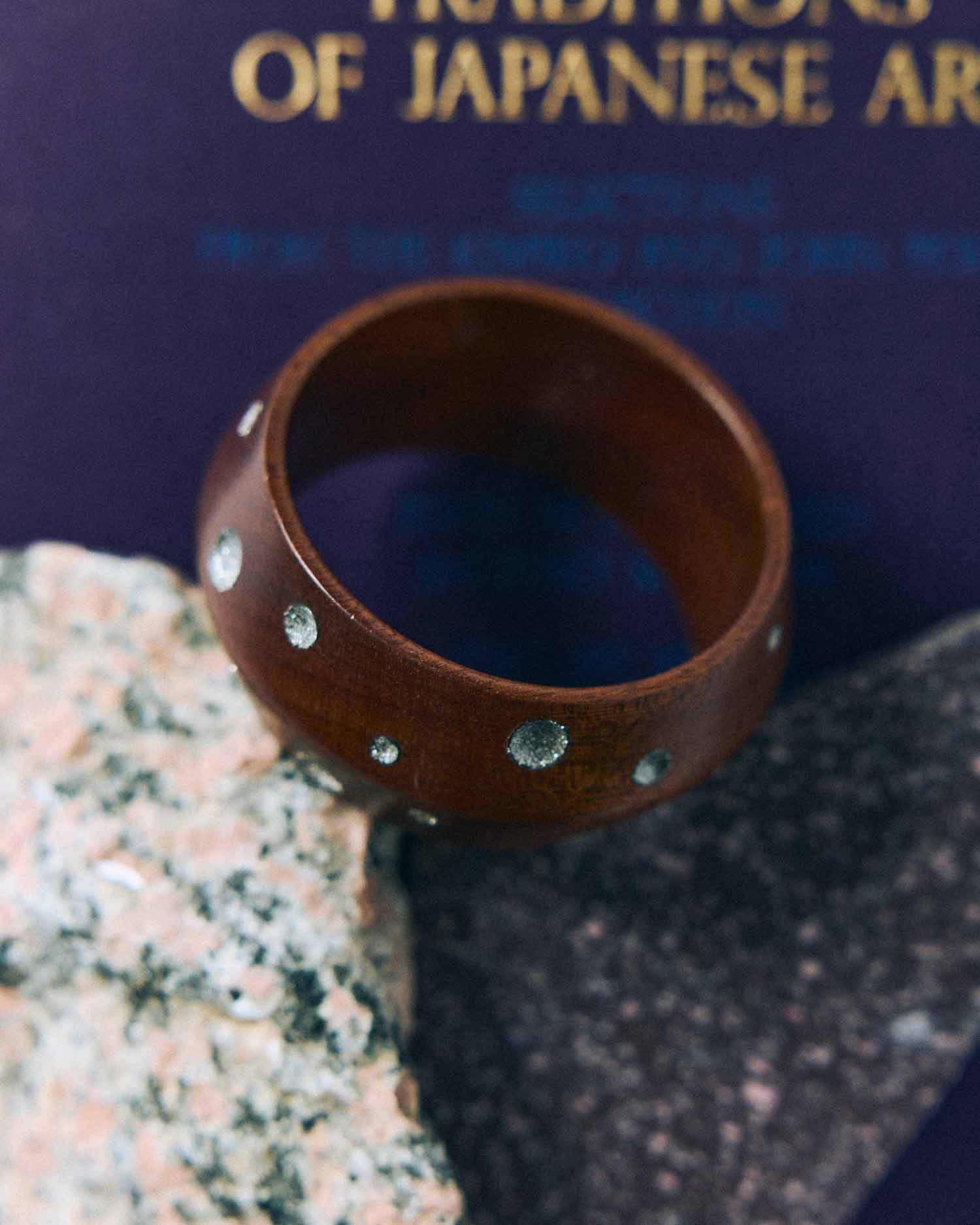 Bangle / Mahogany Wood / Diamond Dust