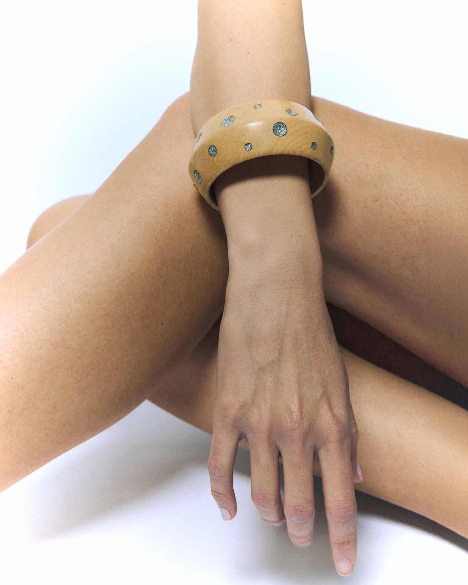Bangle / Maple Wood / Diamond Dust