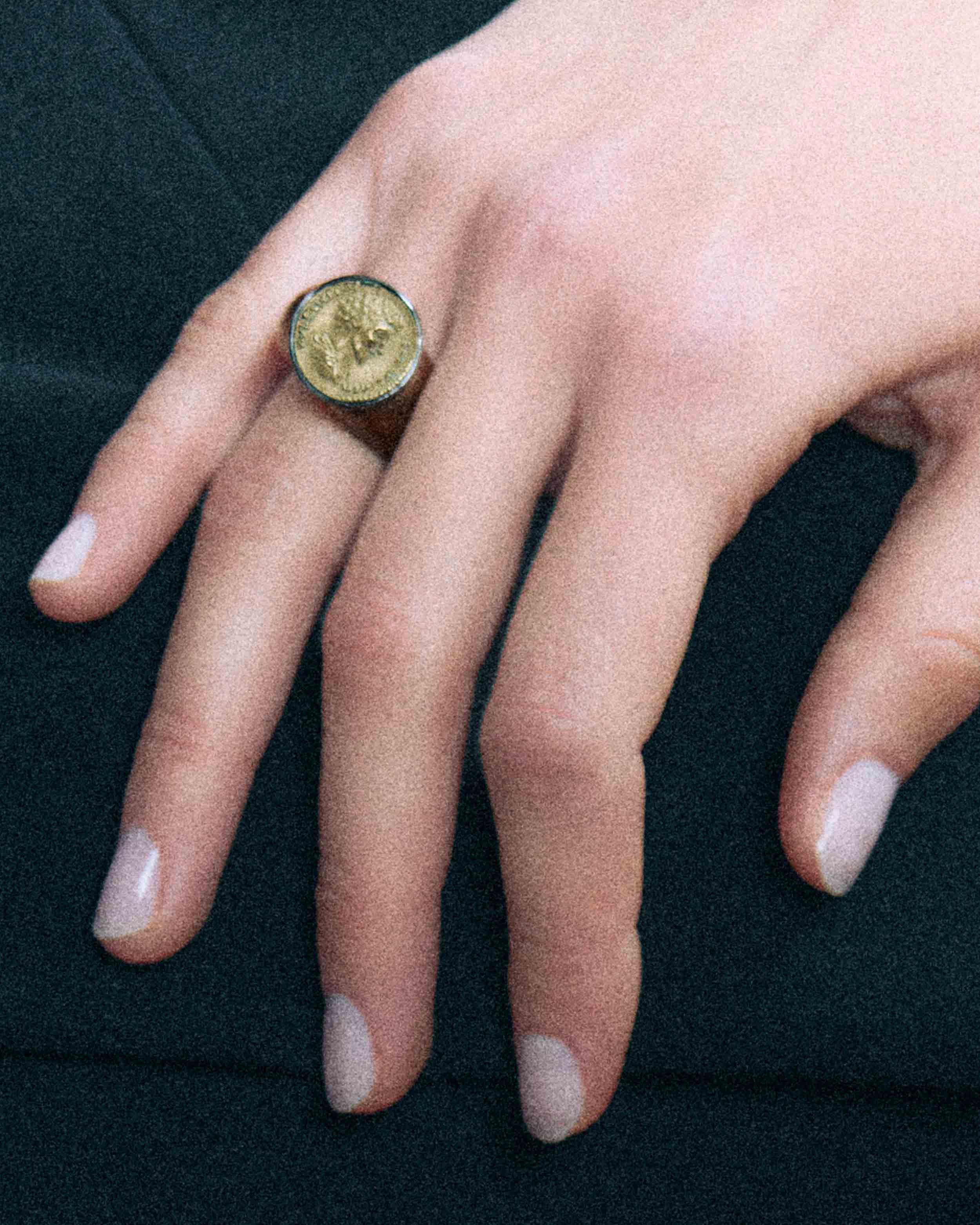 Ring / Rosewood / Roman Coin