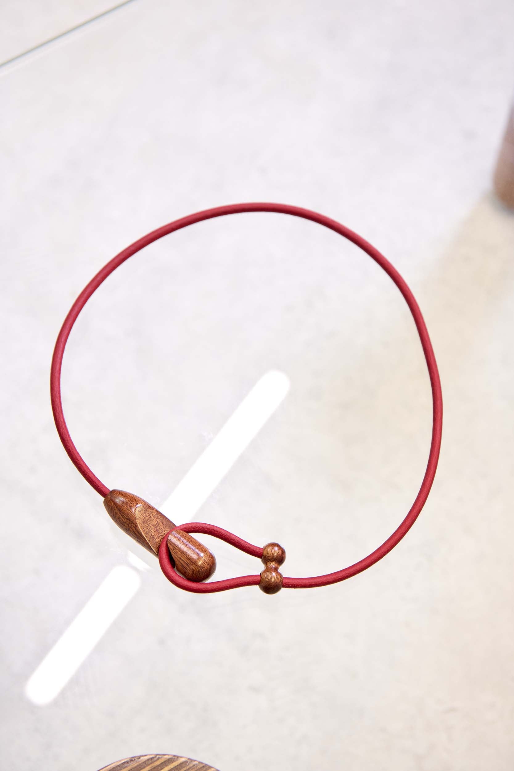 Gancio Belt / Mahogany Wood / Red Leather