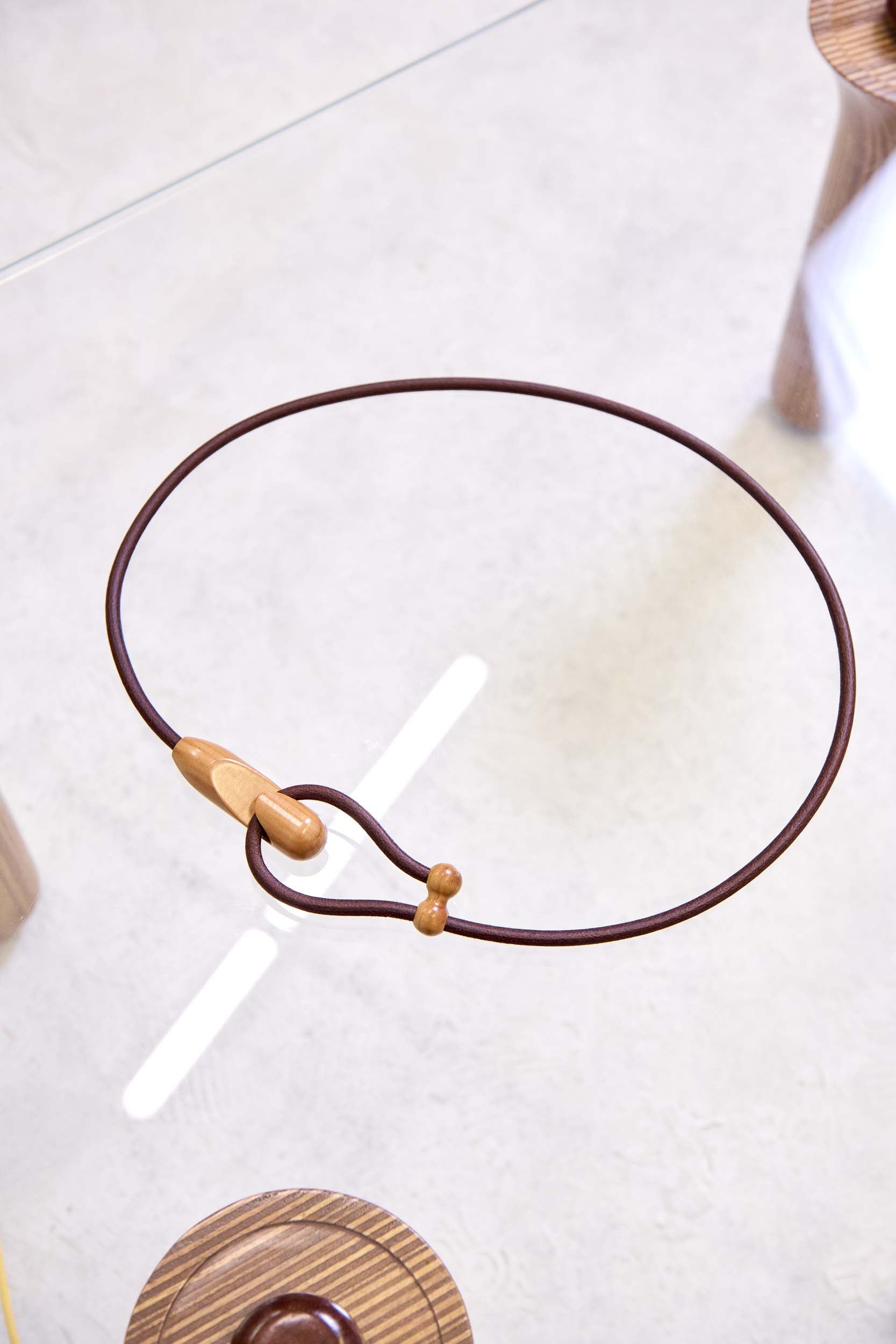 #color_Brown Leather