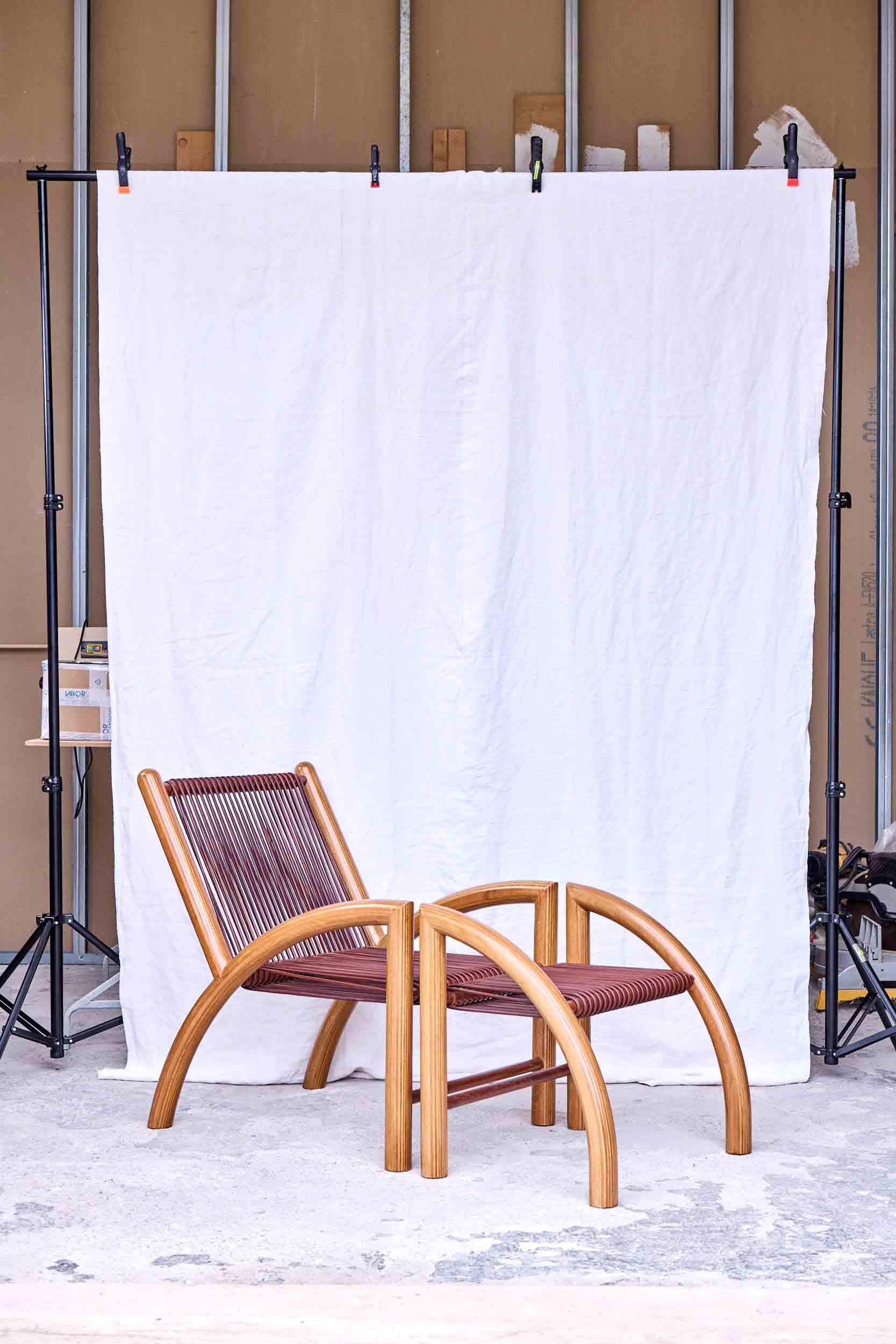 Chaise Longue / Brown Leather