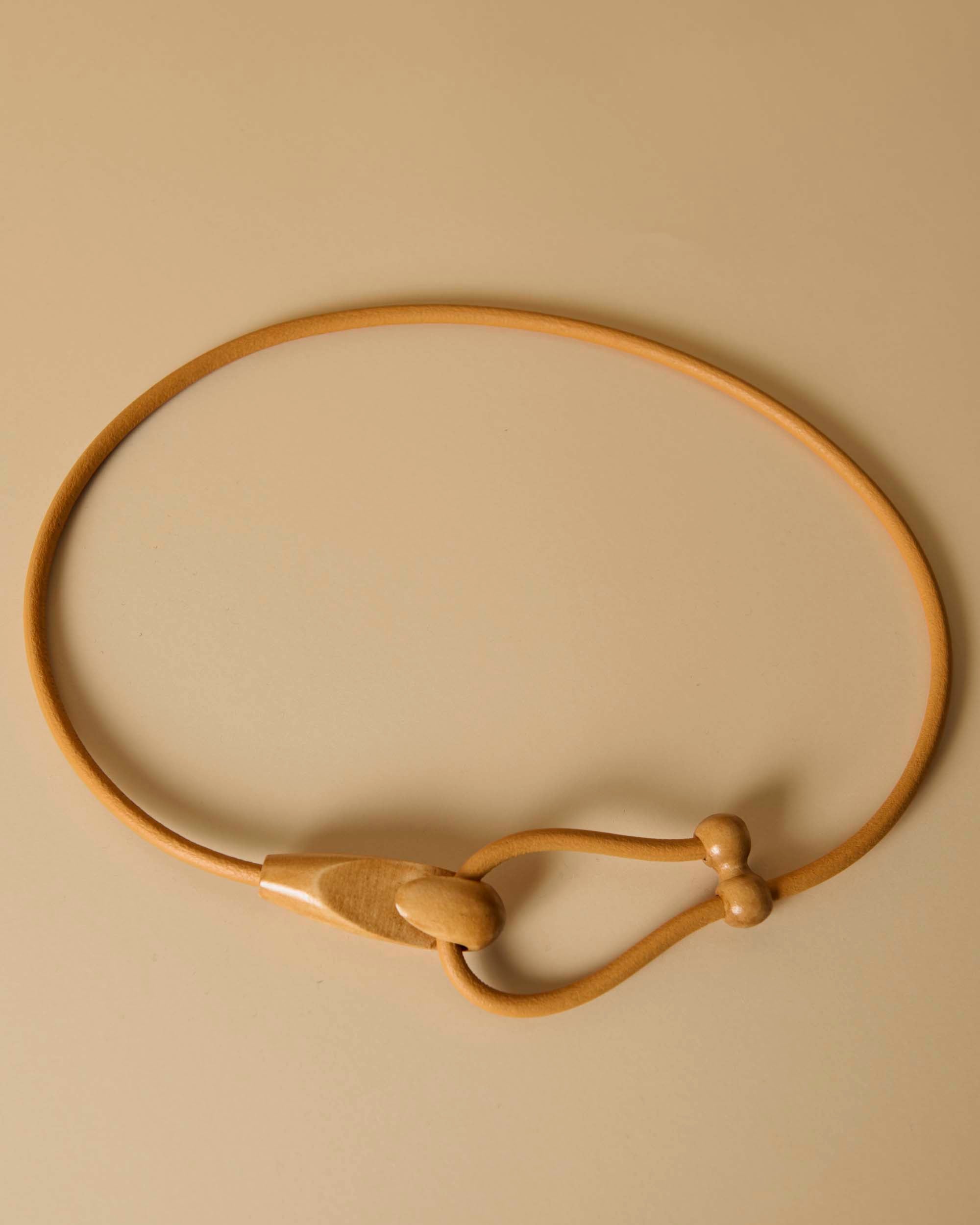 Gancio Belt / Maple Wood / Yellow Leather